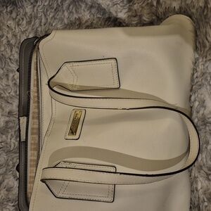 London Fog Cream Shoulder Bag
